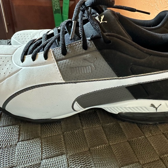 Men’s Sneakers - Picture 2 of 3